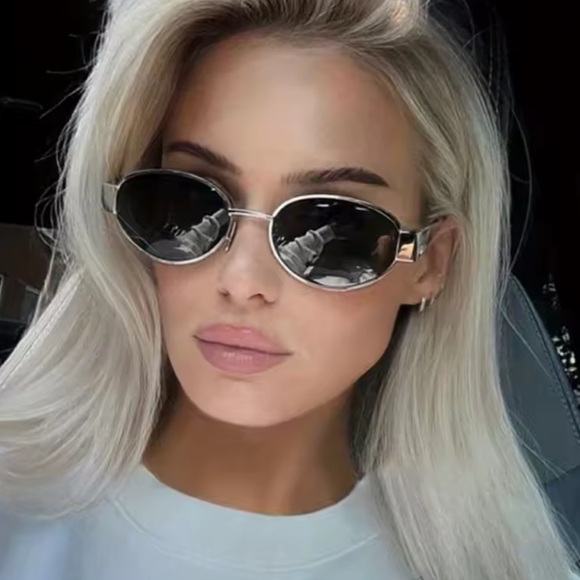 Retro Trendy Famous Black Gold Sunglasses - Picture 16 of 16